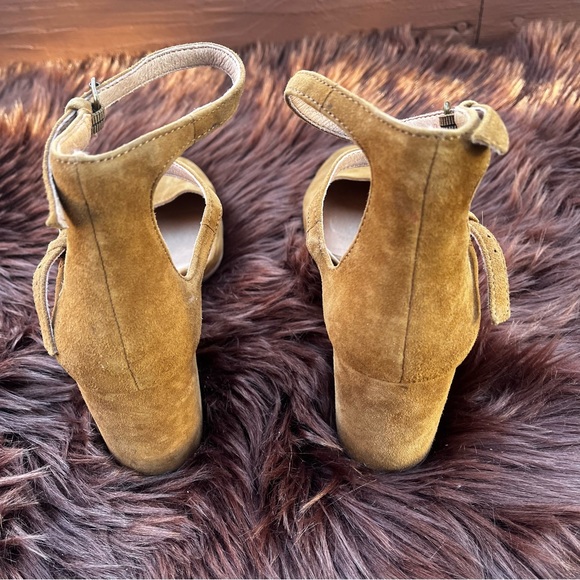 Madewell “The Annalise” Ankle Strap Pumps - Picture 9 of 11